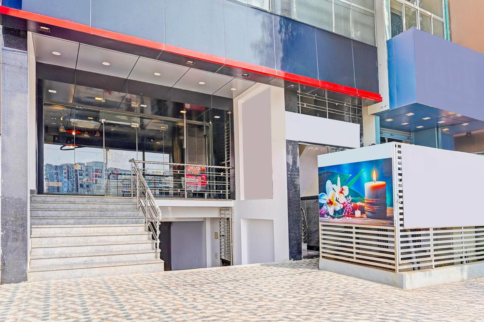 Super Collection O Niladri Road Kammasandra Exterior foto
